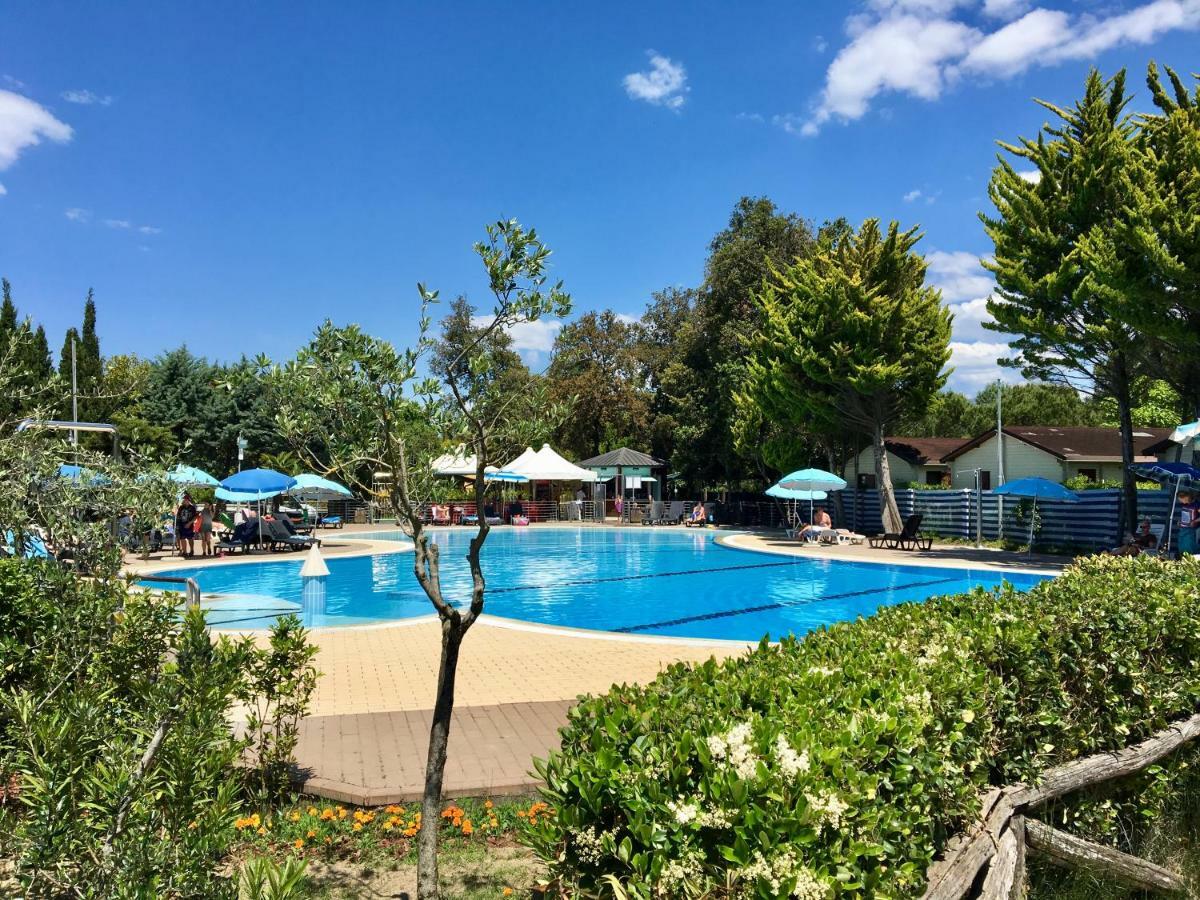 Chalets Tuscany ヴィアレッジョ エクステリア 写真